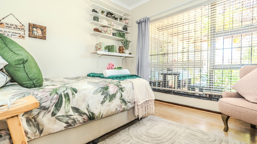 4 Bedroom Property for Sale in Ferndale Western Cape